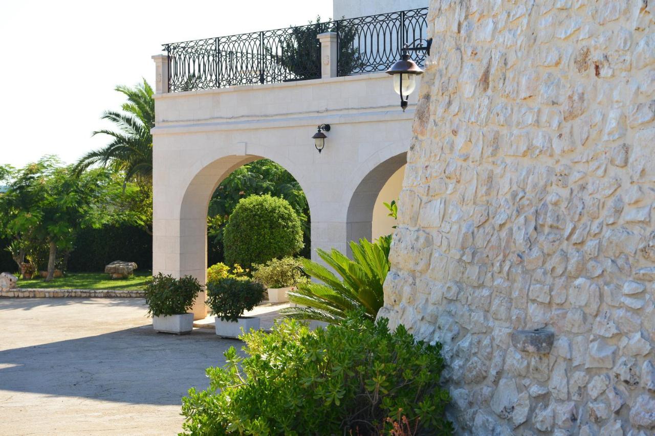 Masseria Peppeturro Чистернино Экстерьер фото