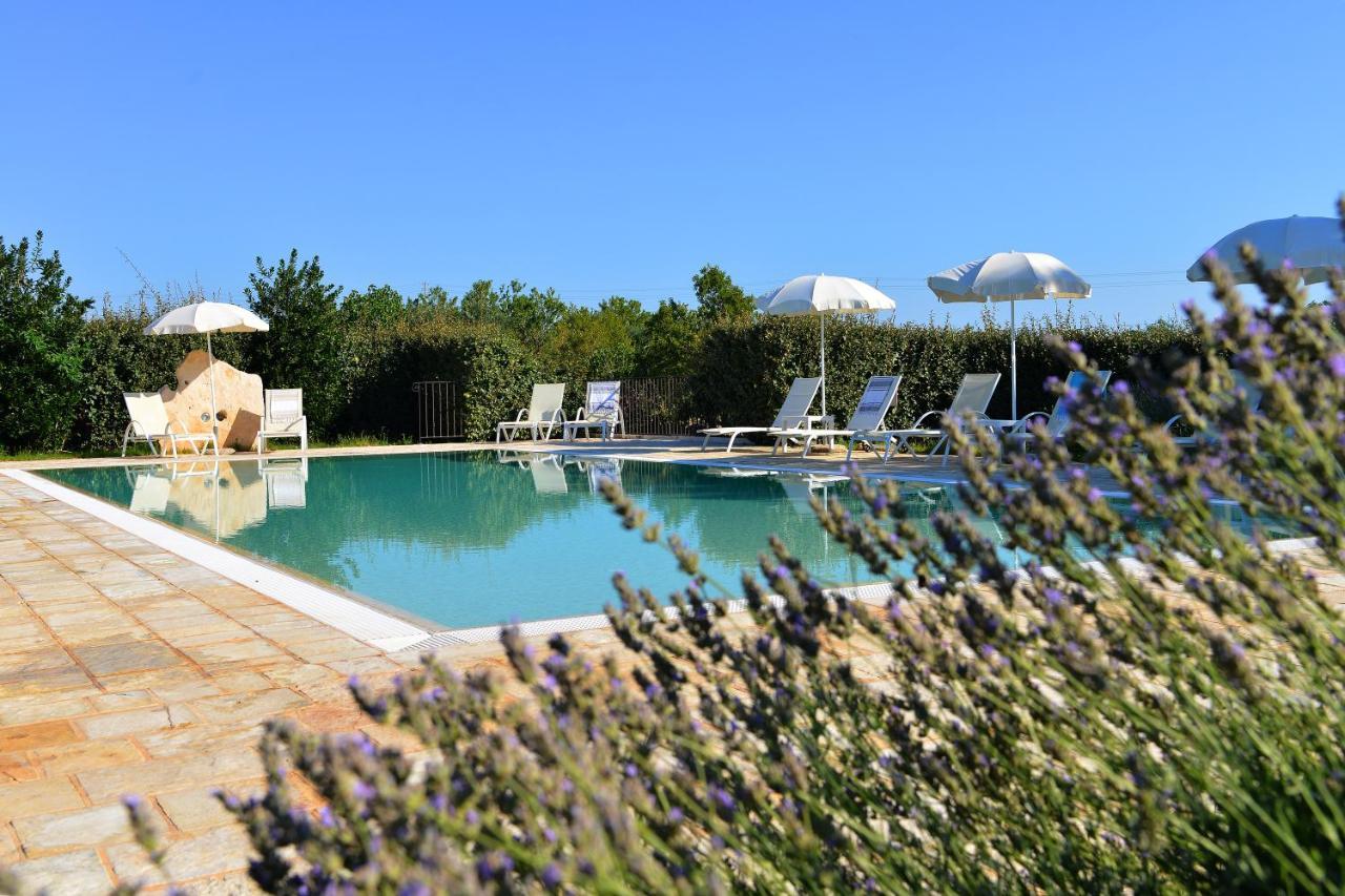 Masseria Peppeturro Чистернино Экстерьер фото